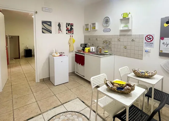 Bed & Breakfast Giallo Limone 4*