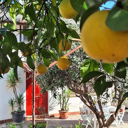 فندق مبيت وإفطار Giallo Limone ساليرنو