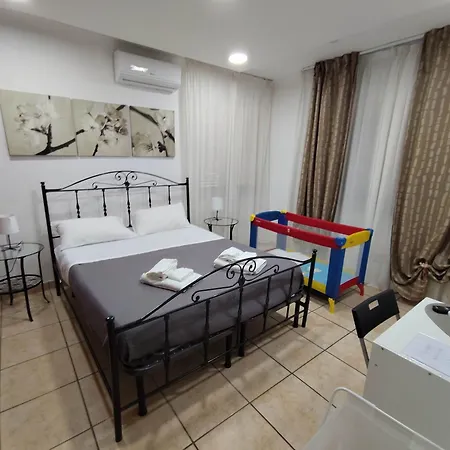 Couette-café Giallo Limone 4*